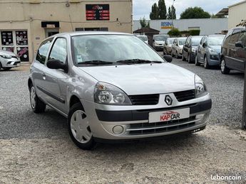  Voir détails -Renault Clio 1.2 AUTHENTIQUE à Saint-Soupplets (77)