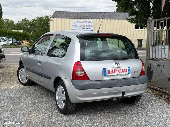 Renault Clio 1.2 AUTHENTIQUE Gris de 2005
