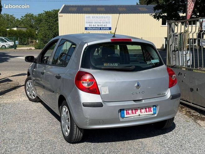 Renault Clio 1.5 dCi Expression Gris de 2006