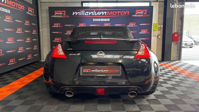 Nissan 370Z roadster 3.7 v6 328 cv garantie 6 mois Autre de 2010