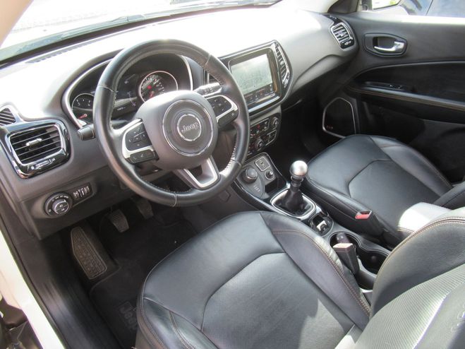 Jeep Compass 2.0 MULTIJET II 140CH LIMITED 4X4 Blanc de 2017