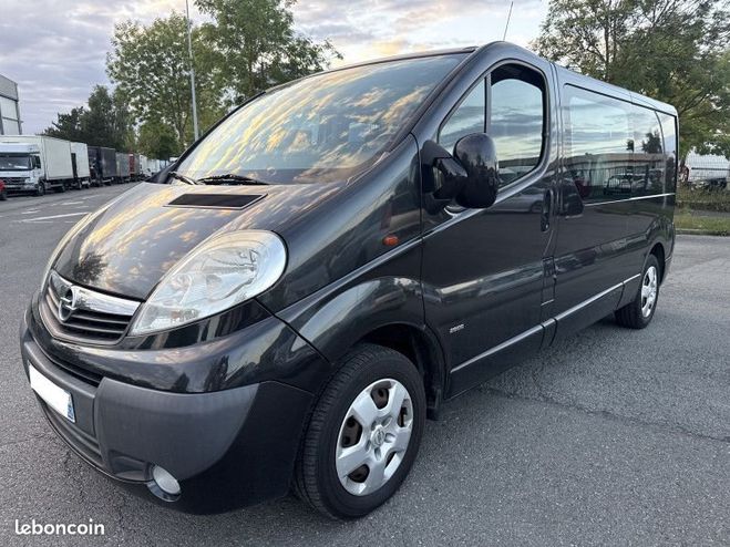 Opel Vivaro FG F2900 C2 CDTI115 PACK CLIM Noir de 2009