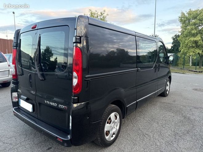 Opel Vivaro FG F2900 C2 CDTI115 PACK CLIM Noir de 2009