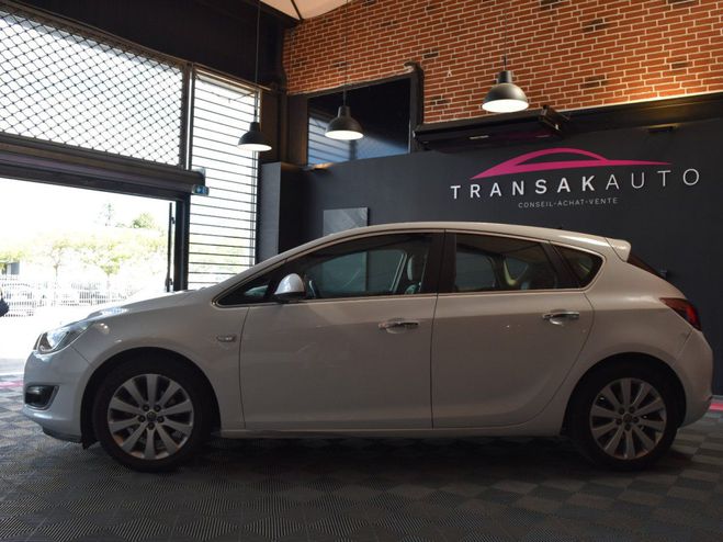 Opel Astra 1.4 Turbo 120 ch Cosmo Blanc de 2013