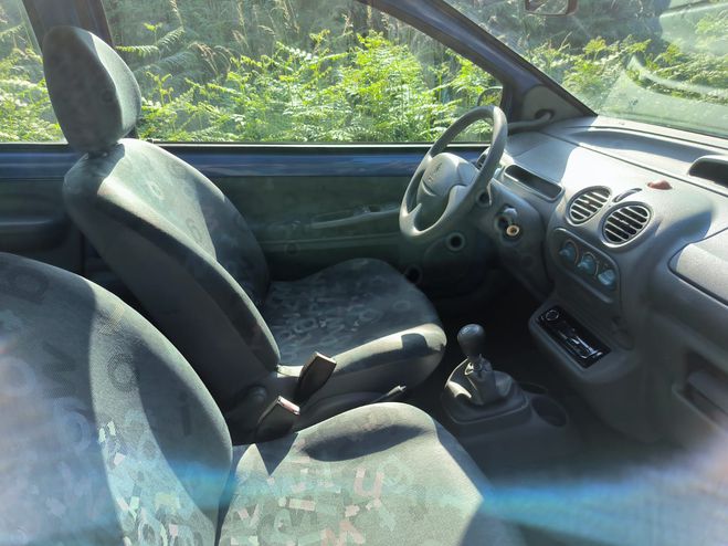 Renault Twingo 1 Phase 3 Serie 1  de 2005