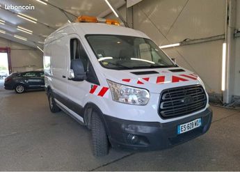  Voir détails -Ford Transit 2T 13900ht FOURGON T330 L2H2 2.0 130 tre à   La Boisse (01)
