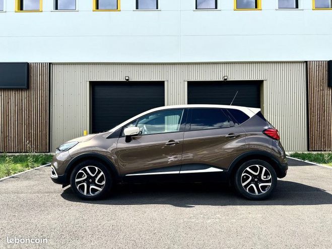 Renault Captur 1.5 DCI 90CH INTENS 1RE MAIN Marron de 2014