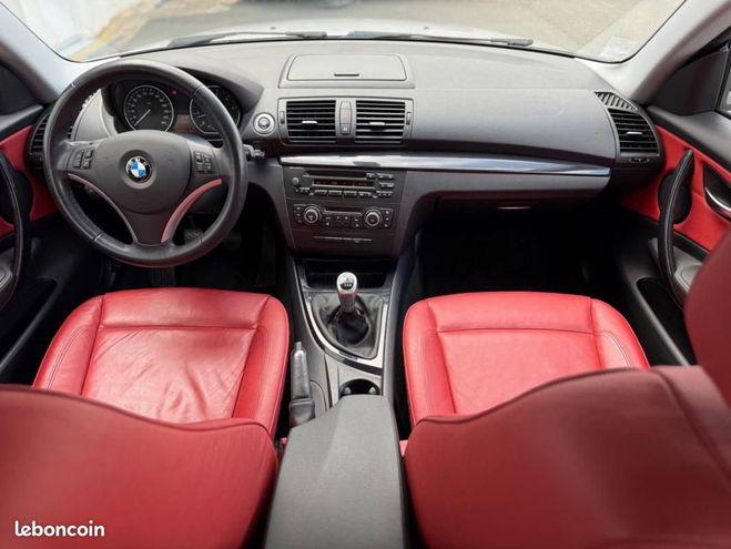 BMW Serie 1 COUPE E82 120i N43 2.0L 170ch PACK LUXE  Gris de 2011