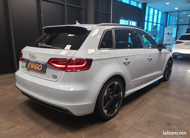 Audi A3 Sportback 1.4 TFSI 150ch S-LINE S-TRONIC Bleu de 2016