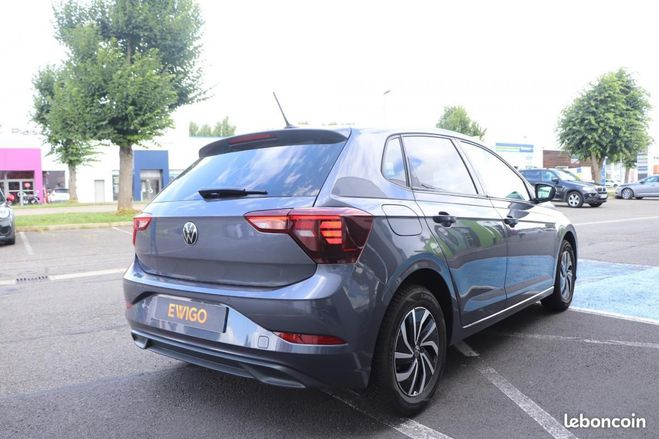 Volkswagen Polo 1.0 TSI 95 LIFE PLUS Gris de 2021