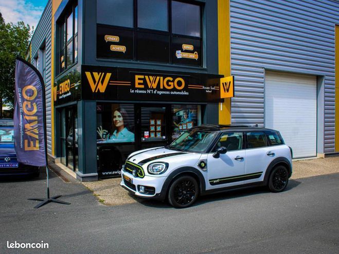 Mini Countryman 1.5 HYBRID 224 ch COOPER SE ALL4 BVA Blanc de 2019