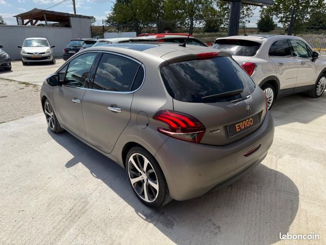 Peugeot 208 1.2 110 ch FELINE EAT BVA ENTRETIEN + DI Beige de 2015