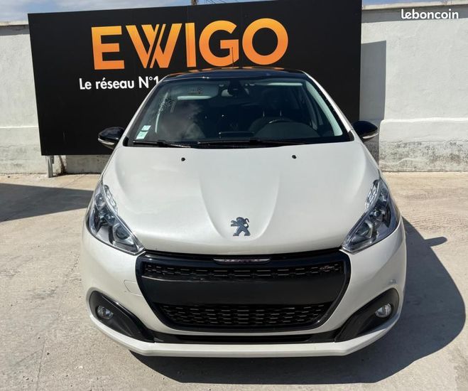 Peugeot 208 GENERATION-I 1.2 110 GT LINE FULL ENTRET Blanc de 2019