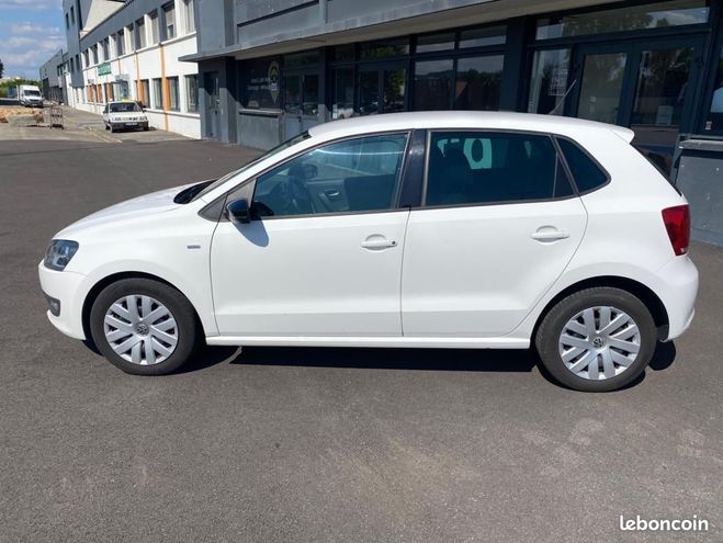 Volkswagen Polo 1.2 TSI 60CH MATCH + 4 JANTES ALU VOLANT Blanc de 2012