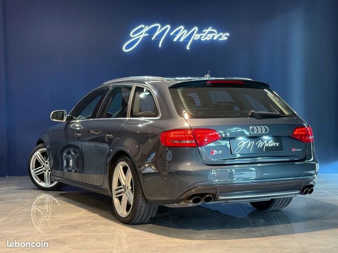 Audi S4 b8 avant 3.0 tfsi 333 s tronic 7 suivi a Gris de 2010