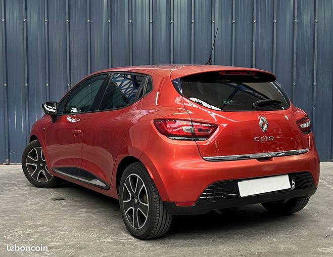 Renault Clio Limited 1.2Tce 75ch essence Garantie 6 m Rouge de 2015
