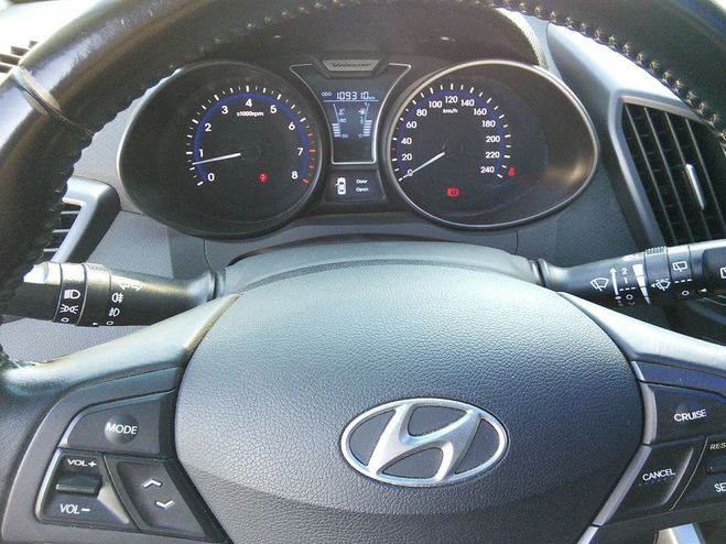 Hyundai Veloster 1.6 T-GDI 16V 186 cv CLIMATISATION - MOT Gris clair de 2014