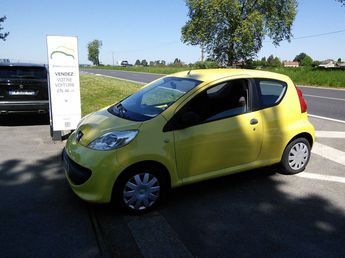  Voir détails -Peugeot 107 1.0 Urban 68 - REVISEE GARANTIE à Osny (95)
