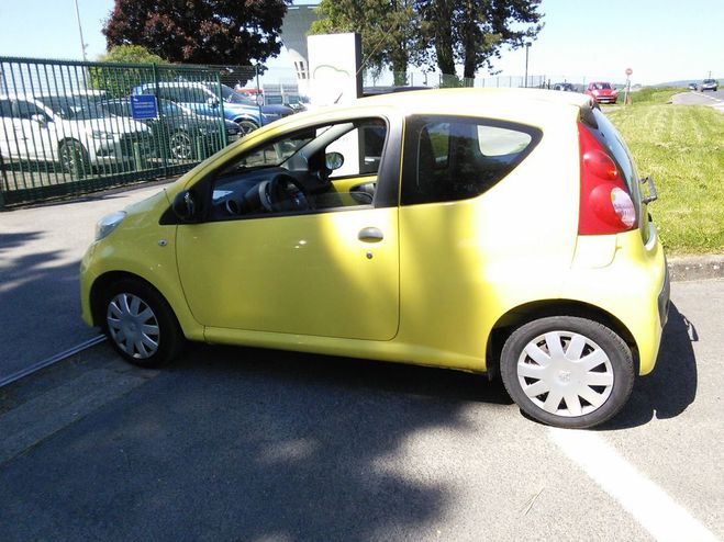 Peugeot 107 1.0 Urban 68 - REVISEE GARANTIE Jaune de 2006