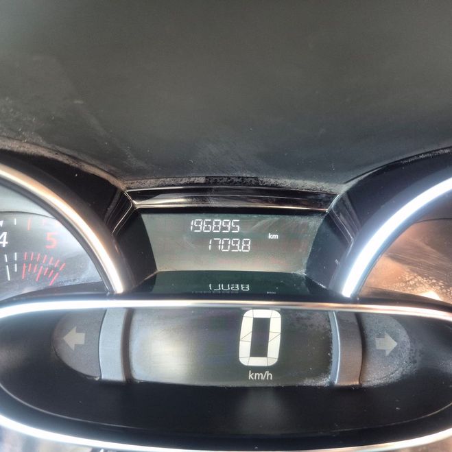 Renault Clio IV (2) SOCIETE 1.5 DCI 90 ENERGY AIR MED Bleu de 2016
