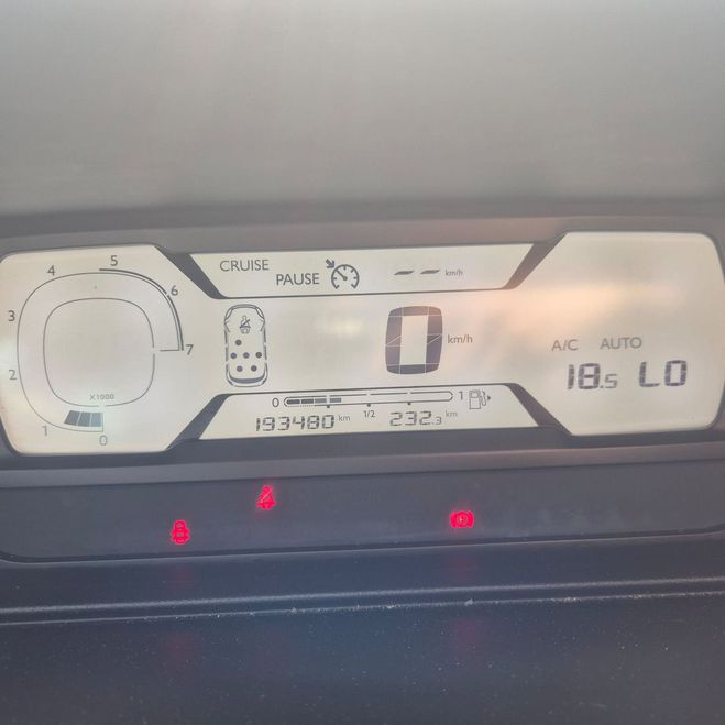 Citroen Grand C4 Picasso II 1.6 BLUEHDI 120 S&S FEEL EDITION BV6 Noir de 2016