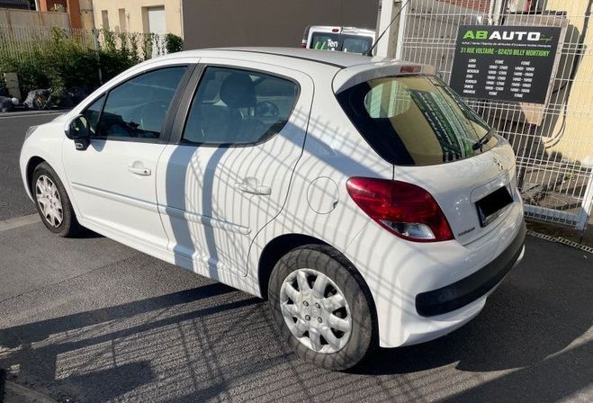 Peugeot 207 1.4 HDI 70CH  BLUE LION 5P  de 2013
