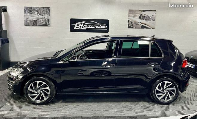 Volkswagen Golf VII 1.0 TSI 110CH BLUEMOTION TECHNOLOGY  Noir de 2017