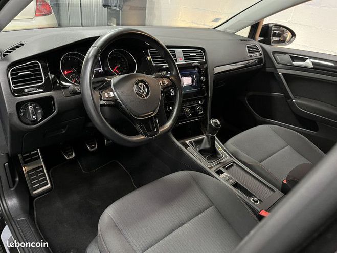 Volkswagen Golf VII 1.0 TSI 110CH BLUEMOTION TECHNOLOGY  Noir de 2017