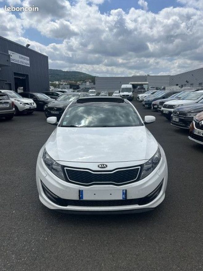 Kia Optima 2.0 HYBRID 150CH IPM 47CH BVA Blanc de 2013