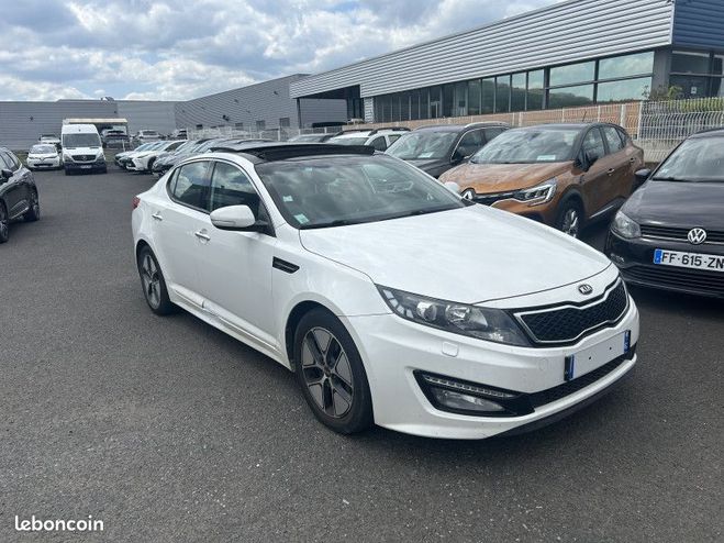 Kia Optima 2.0 HYBRID 150CH IPM 47CH BVA Blanc de 2013