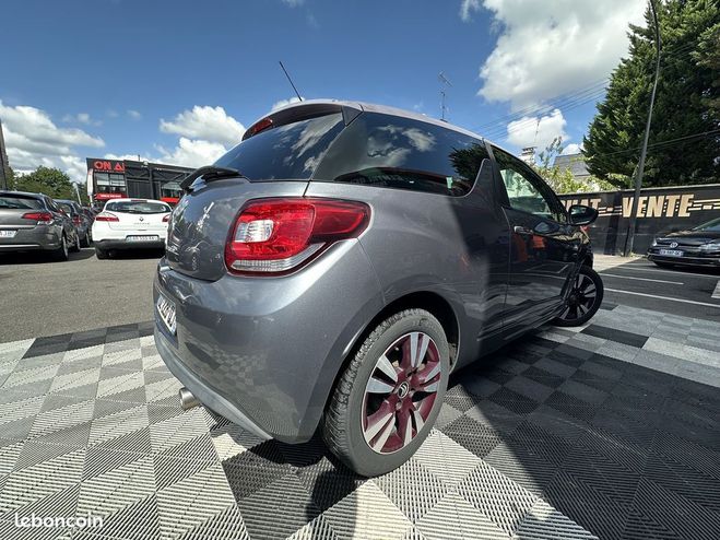 Citroen DS3 1.6 E-HDI90 (92) AIRDREAM SO CHIC 5CV Gris de 2010