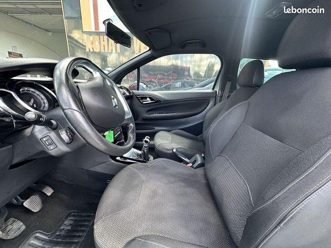 Citroen DS3 1.6 E-HDI90 (92) AIRDREAM SO CHIC 5CV Gris de 2010