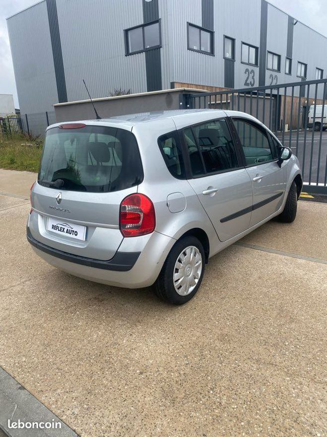 Renault Modus Grand 1.5 dci 85ch Gris de 2009