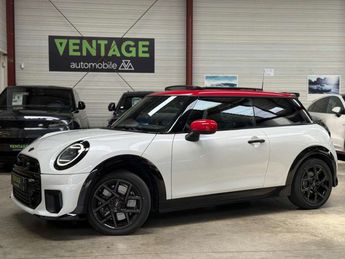  Voir détails -Mini Cooper C c pack john works bva 156 ch 1 main à  La Ciotat (13)