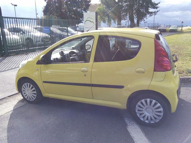 Peugeot 107 1.0 68 Bsico 5portes - moteur a chaine  Jaune de 2008