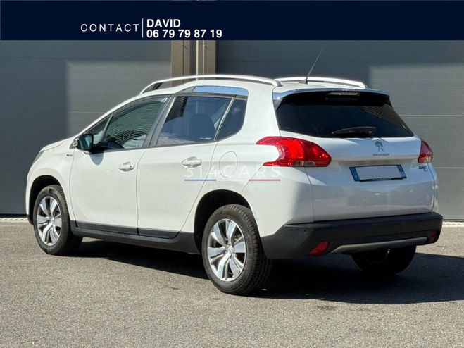 Peugeot 2008 1.6 e-HDi 92 cv - PREMIERE MAIN BLANC de 2015