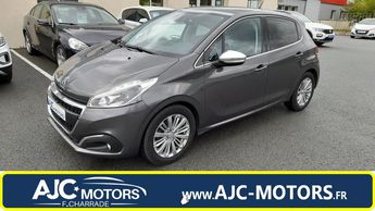  Voir détails -Peugeot 208 1.2 PURETECH 82CH E6.2 EVAP ALLURE 5P à Malauzat (63)