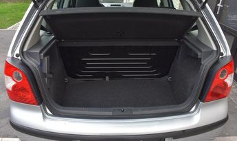  Voir détails -Volkswagen Polo 9N 1.2i Comfortline à Kuurne (85)