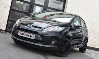 Voir détails -Ford Fiesta 1.25i Titanium à Kuurne (85)