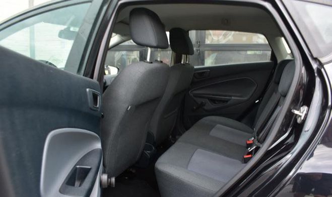 Ford Fiesta 1.25i Titanium  de 2011