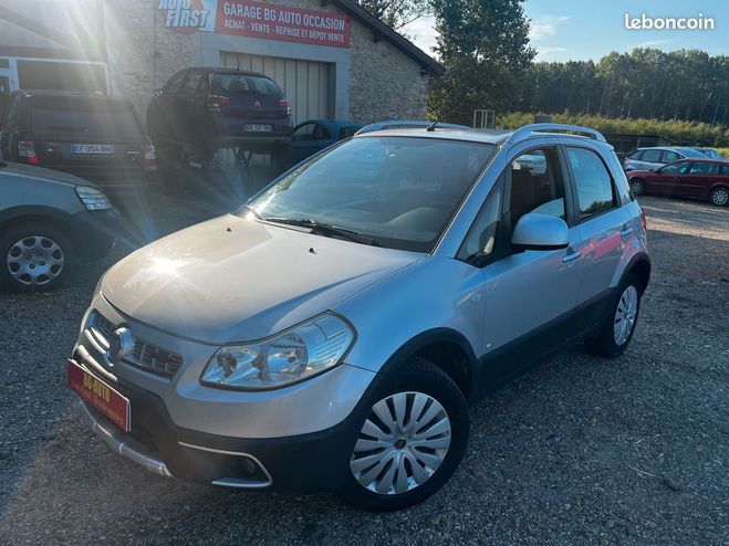 Fiat Sedici 2.0jtd emotion 135cv en bon etat general Gris de 2010