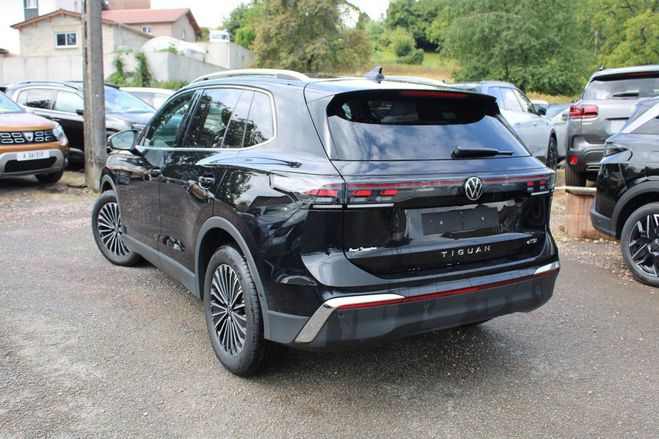 Volkswagen Tiguan 5 ELEGANCE HYBRIDE TSI 150 CV GPS 3D CAM Noir Nacr de 2024