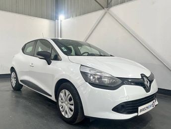  Voir détails -Renault Clio IV (B98) 1.2 16v 75ch Life 5p à Guipavas (29)