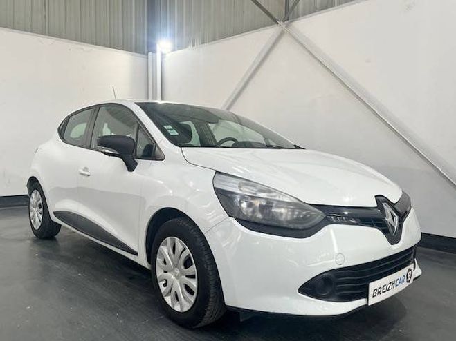 Renault Clio IV (B98) 1.2 16v 75ch Life 5p BLANC de 2016