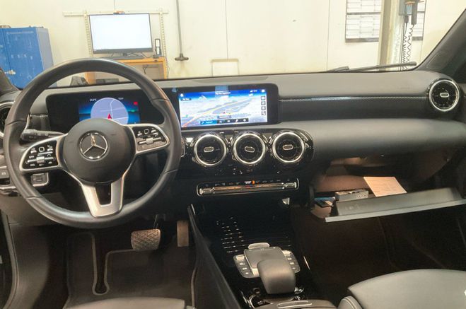 Mercedes Classe A 1.3 180 BUSINESS 7G-DCT Noir de 2021