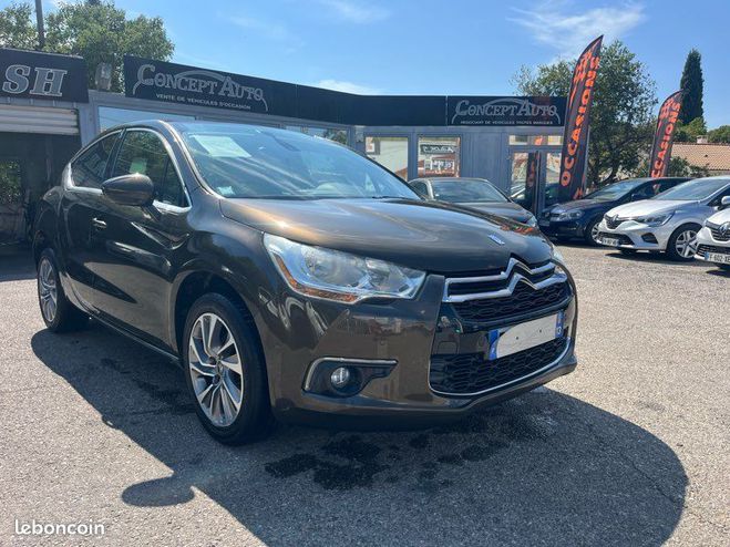 Citroen DS4 e-hdi 112 cv Marron de 2011