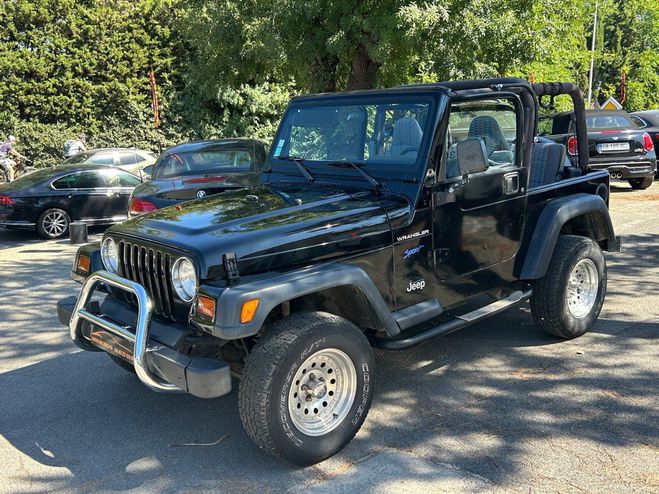 Jeep Wrangler 2.5i Sport SE Soft Top / TRS BON TAT / Noir de 1998