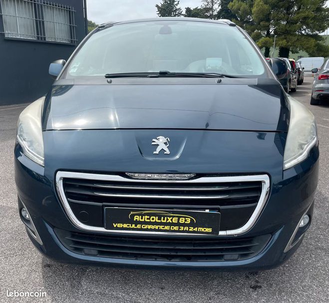 Peugeot 5008 7 places 1.6 hdi 115 cv garantie Autre de 2015
