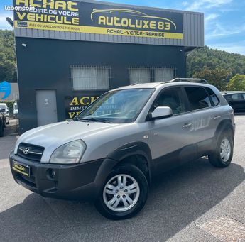  Voir détails -Hyundai Tucson 2.0 crdi 110 cv 4 wd garantie à Draguignan (83)
