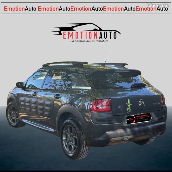 Citroen C4 Cactus Phase 1 ? 1.2 VTi 82 ch Gris de 2017